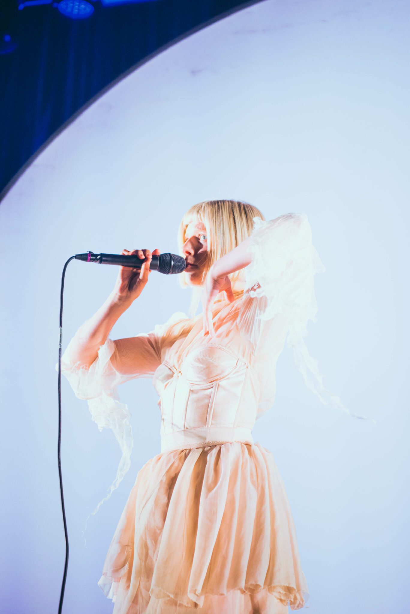 Aurora performing live in Toronto
