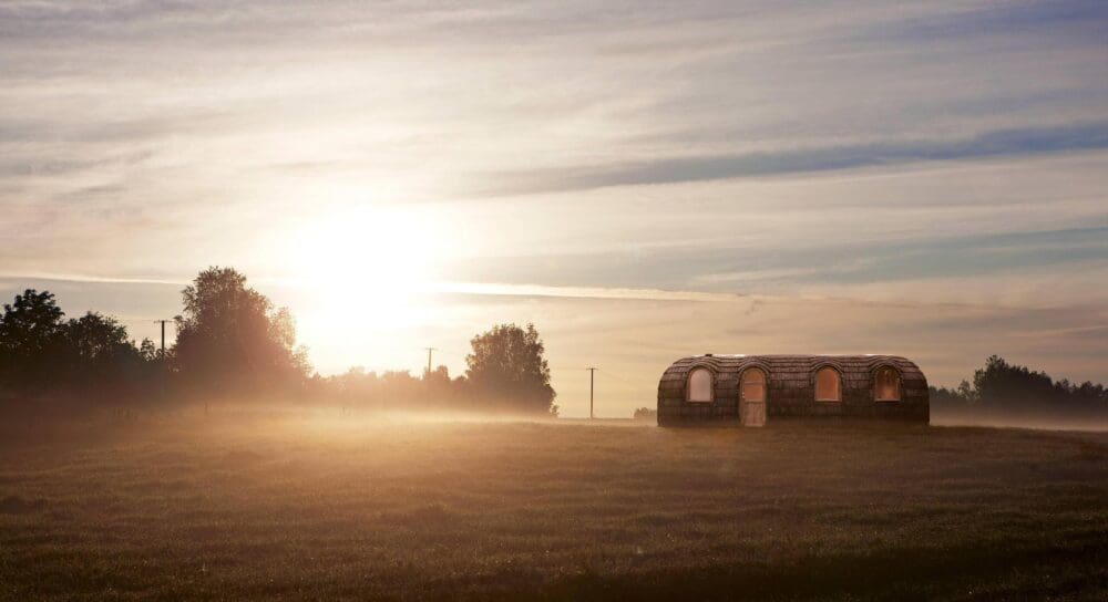 Iglucraft Cabin on a beautiful backdrop